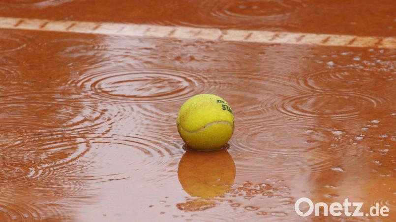 Das Auftaktduell in den Billie Jean King Cup zwischen Deutschland und Portugal wurde Dienstag wegen Regens abgesagt Bild: Wolfgang Kumm/dpa