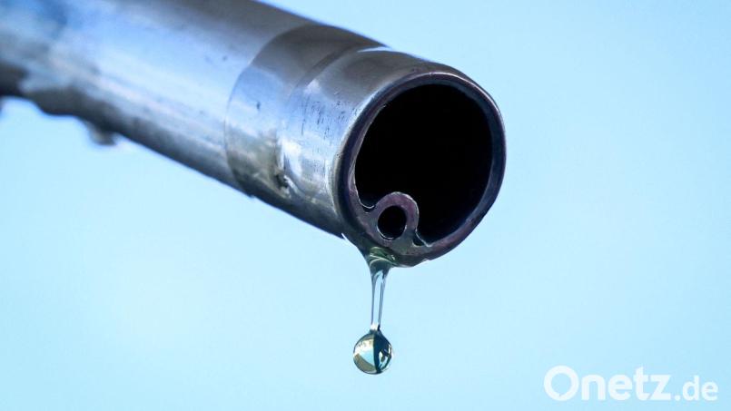 Die Spritpreise sind weiter gestiegen. (Symbolbild) Bild: Alain Jocard/AFP/dpa