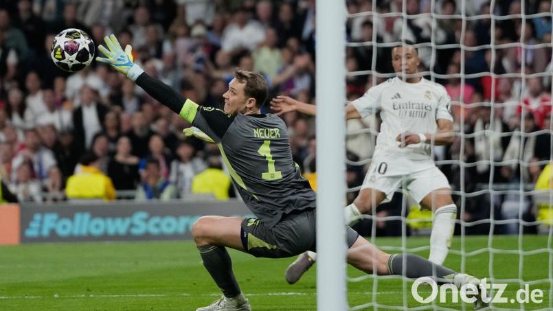 Manuel Neuer verlor nur ein Duell gegen Kylian Mbappé. Bild: Bernat Armangue/AP/dpa