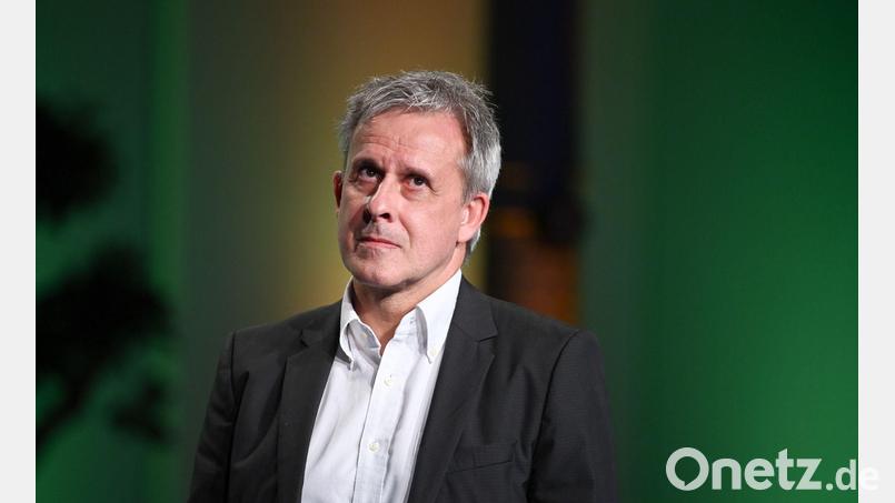 Pierre Littbarski gewann mit der DFB-Auswahl 1990 in Italien die Fußball-Weltmeisterschaft. (Archivbild) Bild: Jens Kalaene/dpa-Zentralbild/dpa