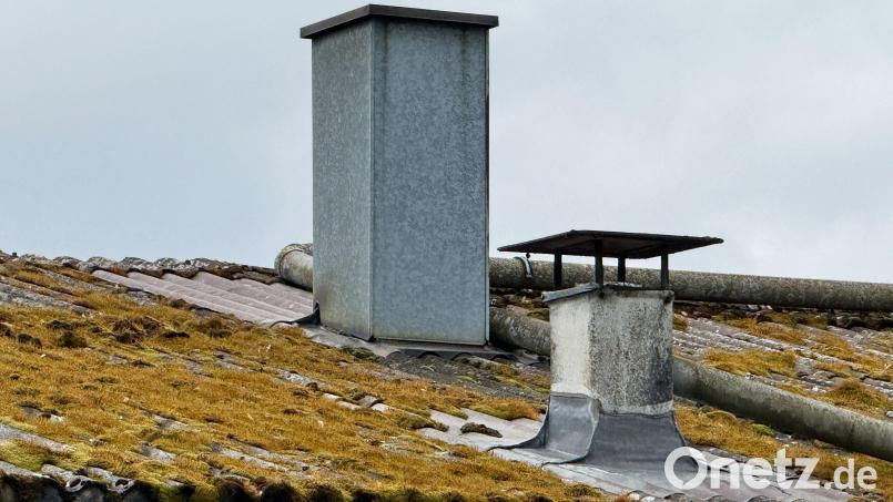 Das Sportheim in Ursensollen bekommt auch ein neues Dach. Bild: upl