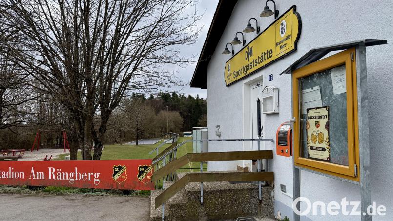 Das Sportheim der DJK Ursensollen ist in die Jahre gekommen. Bild: upl