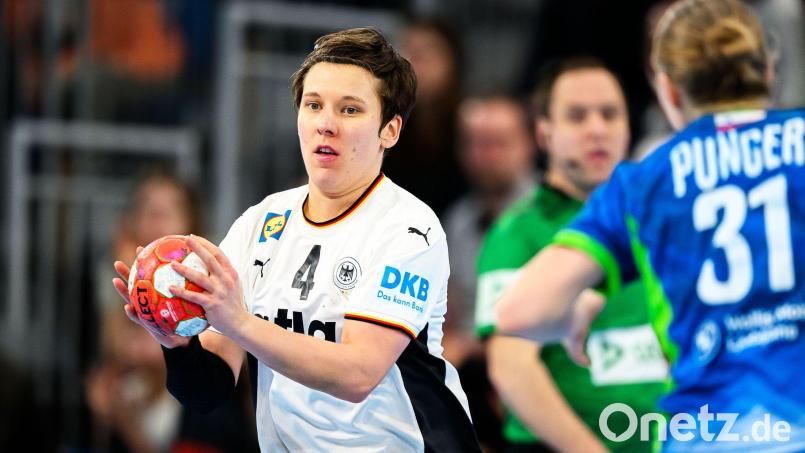 Alina Grijseels und ihre Nationalmannschaftskolleginnen freuen sich auf das Heimspiel in Hamm gegen Belgien (Archivbild). Bild: Marco Wolf/dpa