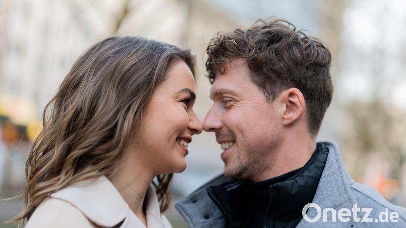 Renata und Valentin Lusin freuen sich über ein zweites Kind. (Archivbild) Bild: Rolf Vennenbernd/dpa