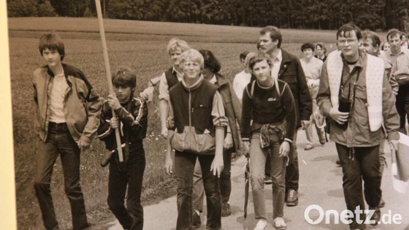 Auch viele Kinder und Jugendliche nahmen stets an dieser Wallfahrt teil. Bild: Karl Scheidler