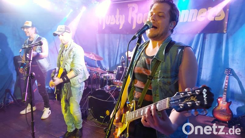 Die "RustyRoadRunners" rocken den "Kulturbahnhof Parapluie". Bild: Kunz