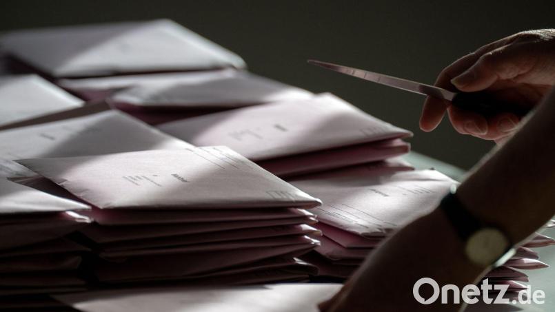 Der Beschuldigte hat die Vorwürfe eingeräumt. (Archivbild) Bild: Pia Bayer/dpa