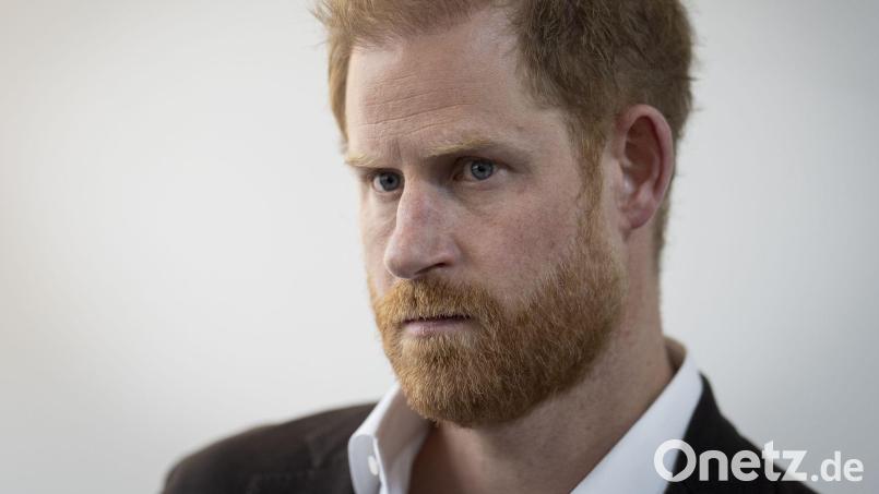 Prinz Harry sieht sich Berichten zufolge mit einer Klage konfrontiert. (Archivbild) Bild: Aaron Chown/PA Wire/dpa