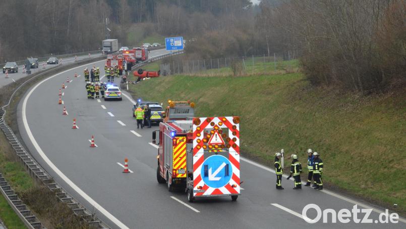 Auf der A 6 hat sich zwischen Pleystein und Waidhaus ein Unfall ereignet. Bild: Elisabeth Dobmayer