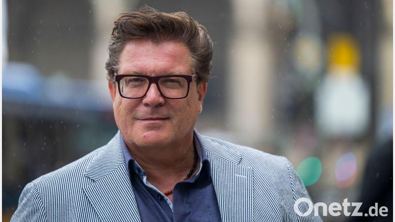 Die Menschen hätten verlernt, einander zuzuhören, findet Schauspieler Francis Fulton-Smith. (Archivbild) Bild: Peter Kneffel/dpa