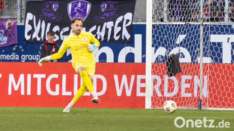 Felix Gebhardt (Szene aus dem Spiel gegen Aue) zeigte gegen 1860 eine starke Leistung, hielt auch einen Elfmeter. Bild: Sascha Janne