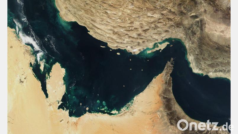 Der Persische Golf und die Straße von Hormus. Die angekündigte von Schiffen in der Meerenge sorgt für neue Unsicherheit am Markt. Bild: -/The Visible Earth/NASA/dpa