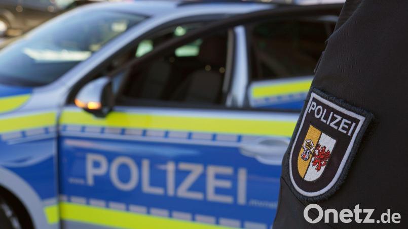 In einer Wohnung wurden die Leichen einer Mutter und ihrer Tochter entdeckt. Symbolbild: Marcus Brandt/dpa