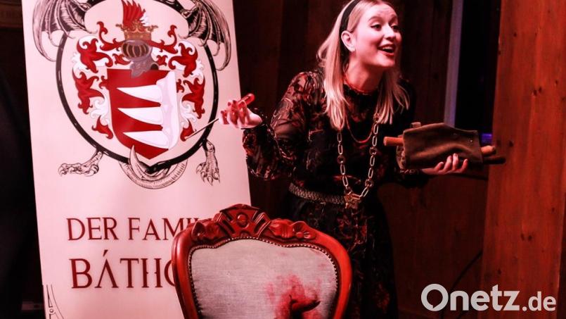 Eindrücke aus dem Krimidinner „Das Geheimnis der Blutgräfin“ im Emil-Kemmer-Haus. Bild: Florian Wein / OVIGO Theater