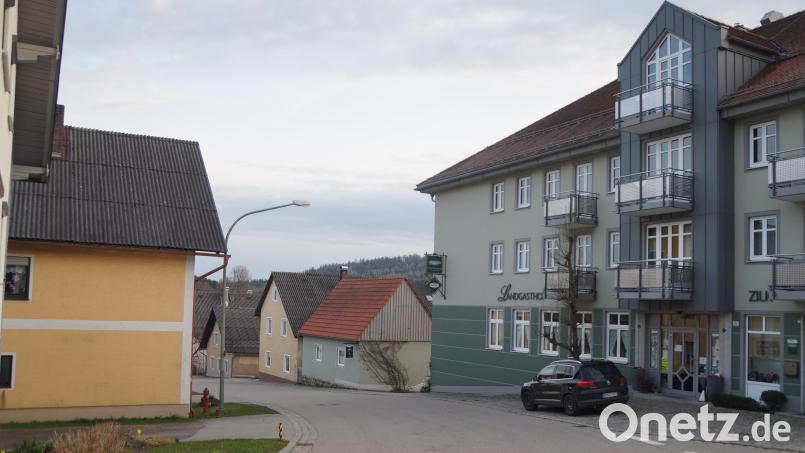 Für Übernachtungen im Hotel und in privaten Ferienunterkünften müssen die Urlaubsgäste in Weiding, anders als in Schönsee, auch weiterhin Kurbeiträge entrichten. Bild: wel