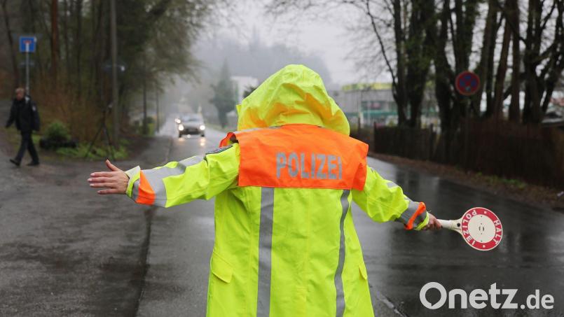 Laut ADAC steht der Schwerpunkttag des sogenannten Blitzermarathons an. Bild: Bodo Schackow/dpa