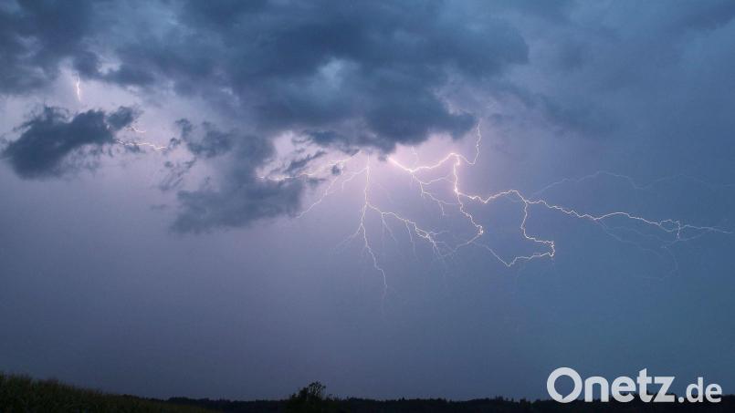 Die Wetteraussichten waren schon mal besser. (Archivbild) Bild: Alexander Wolf/onw-images/dpa