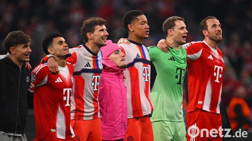 Die Bayern-Profis bejubeln den Einzug ins Halbfinale, der für den Verein auch viele Millionen Euro wert ist. Bild: Tom Weller/dpa