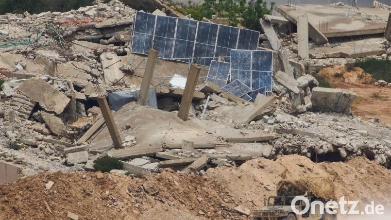 Israels Premier ordnet eine Ausweitung der Sicherheitszone im Südlibanon an. Bild: Ariel Schalit/AP/dpa