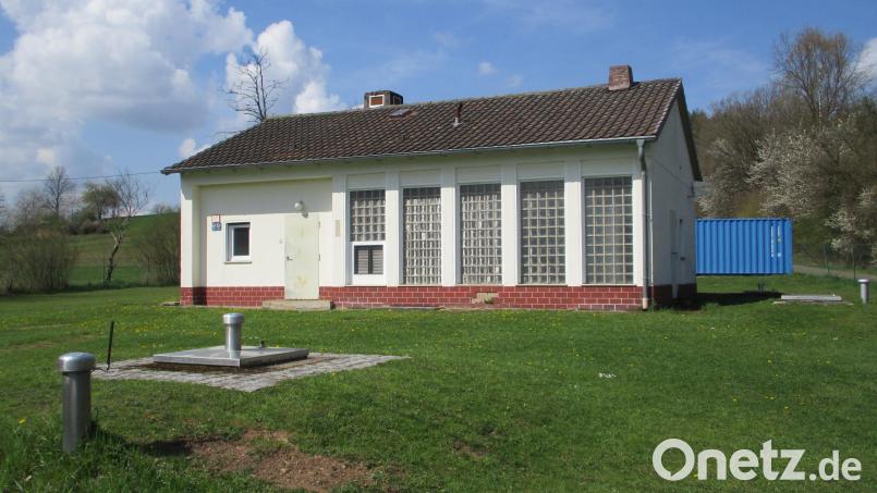 Der Gemeinderat Trausnitz spricht sich für den Erhalt des Zweckverbandes zur Wasserversorgung der Glaubendorfer Gruppe aus. In diesem Fall müssten das Wasserwerk und der Tiefbrunnen in Meisthof bei Luhe grundlegend saniert werden. Bild: bnr