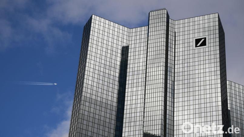 Die Deutsche Bank hat in Sachen Russland-Sanktionen Probleme im eigenen Haus aufgedeckt (Archivbild) Bild: Arne Dedert/dpa