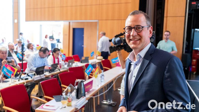 Nach wenigen Monaten an der Spitze der FDP in Bayern ist für Michael Ruoff schon wieder Schluss. Auf dem Parteitag an diesem Wochenende muss sich der Landesverband einen neuen Vorsitzenden suchen. Vier Bewerber haben bisher ihr Interesse bekundet. (Archivbild) Bild: Daniel Karmann/dpa