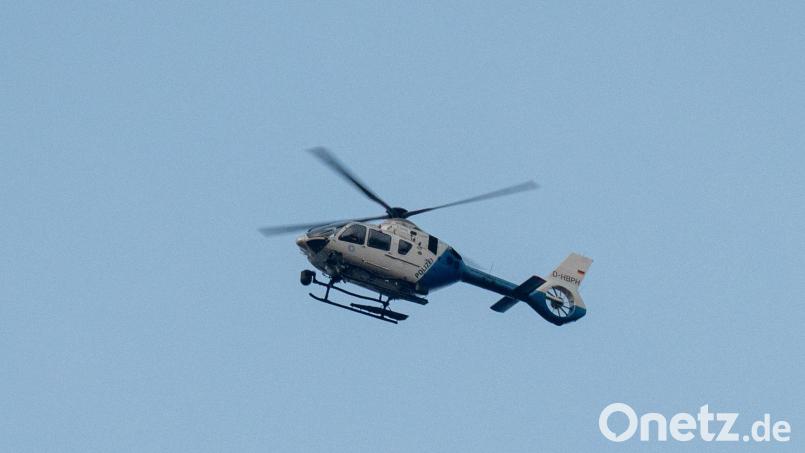 Die Polizei sucht weiter nach dem Mann. (Symbolbild) Bild: Armin Weigel/dpa