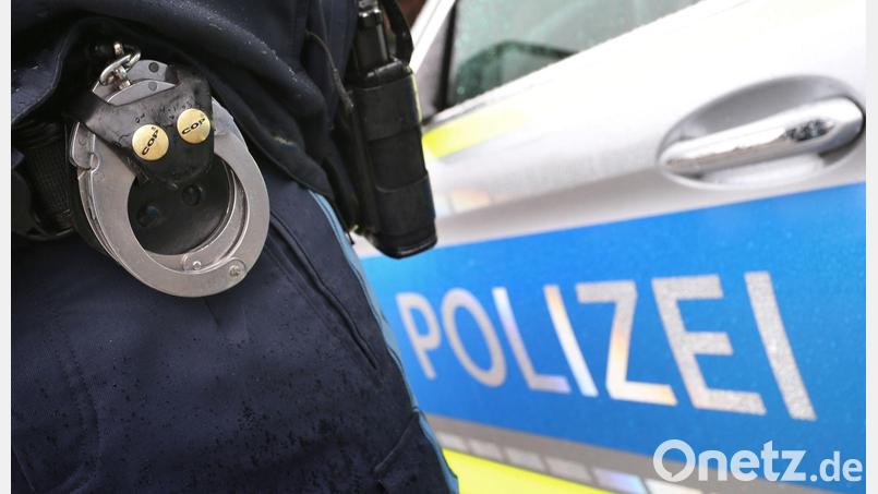 Die Polizei sucht nach Zeugen. (Symbolbild) Bild: Karl-Josef Hildenbrand/dpa