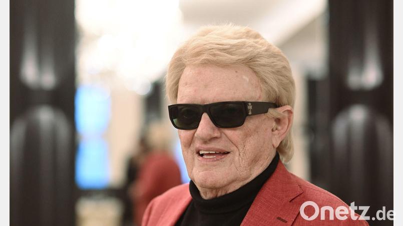 Der Sänger Heino duldet keine AfD-Wahlwerbung mit seinem Namen und wehrt sich juristisch dagegen. (Archivbild) Bild: Robert Michael/dpa
