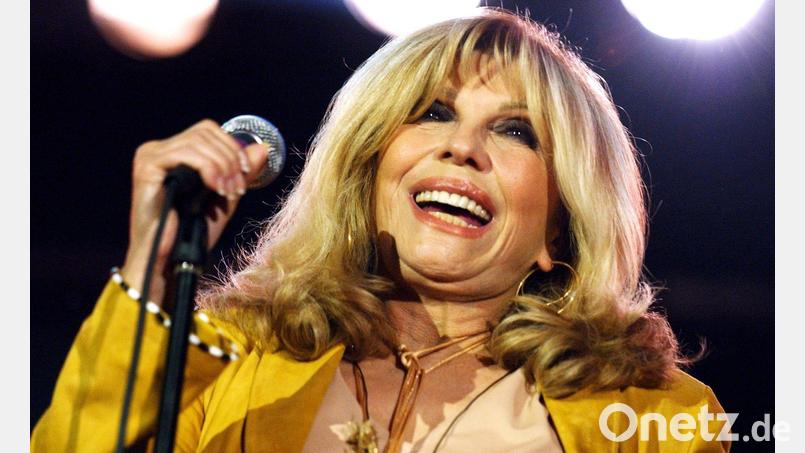 Nancy Sinatra äußert sich dazu, dass US-Präsident Donald Trump einen Mitschnitt des Evergreens „My Way“ aus einem Frank Sinatra-Konzert gepostet hat. (Archivbild). Bild: Steffen Schmidt/KEYSTONE / EPA FILES/dpa