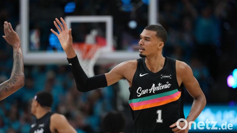 Einstimmig und erwartet: Wembanyama ist der beste Defensivspieler der NBA. Bild: Eric Gay/AP/dpa