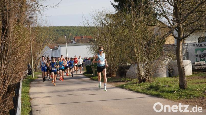 Erik Hille stellte beim letztjährigen Wernberger Straßenlauf eine Bestzeit auf. Bild: Thomas Hölzl