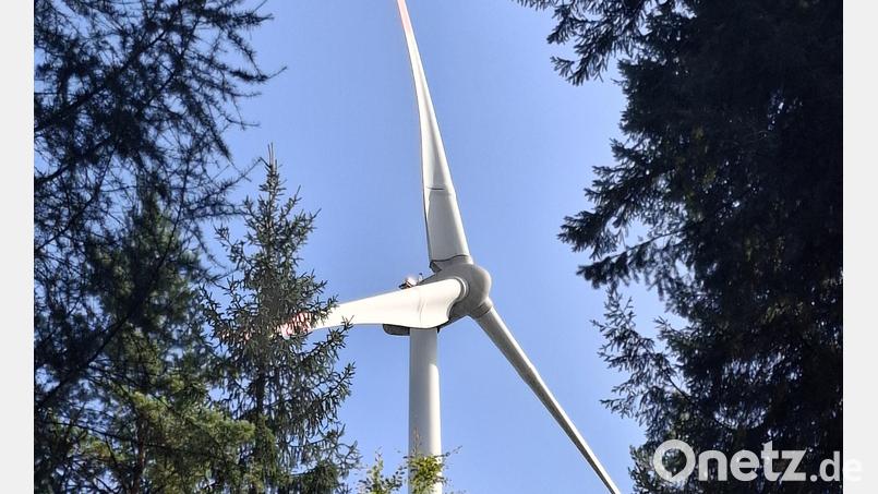 Nix wird es aus den großen Windrad-Hoffnungen im Gemeindegebiet Schlammersdorf. Für den Teilbereich Windenergie der am 1. April 2026 in Kraft getretenen Regionalplan-Änderung ist nur der Standort "NEW 20" nördlich von Penzenreuth als Vorranggebiet gegenüber konkurrierenden Nutzungsansprüchen ausgewiesen. Bild: Robert Dotzauer