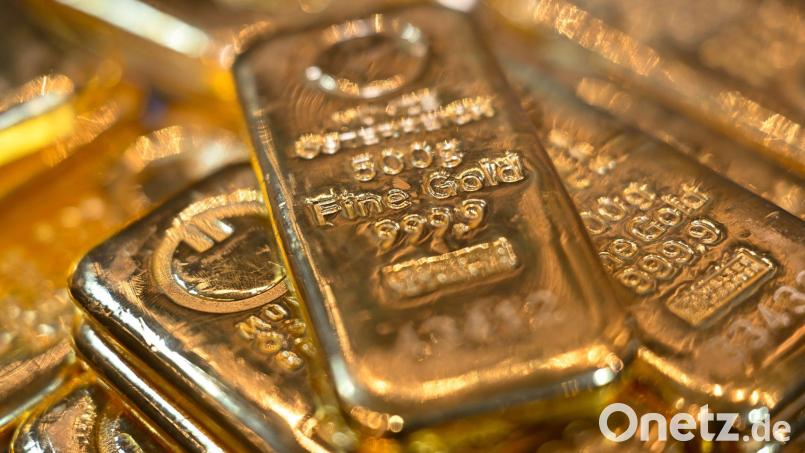 Nach dem Fund von zehn Goldbarren im sächsischen Bannewitz konnte niemand nachweisen, Besitzer des Schatzes zu sein. (Symbolbild) Bild: Sven Hoppe/dpa