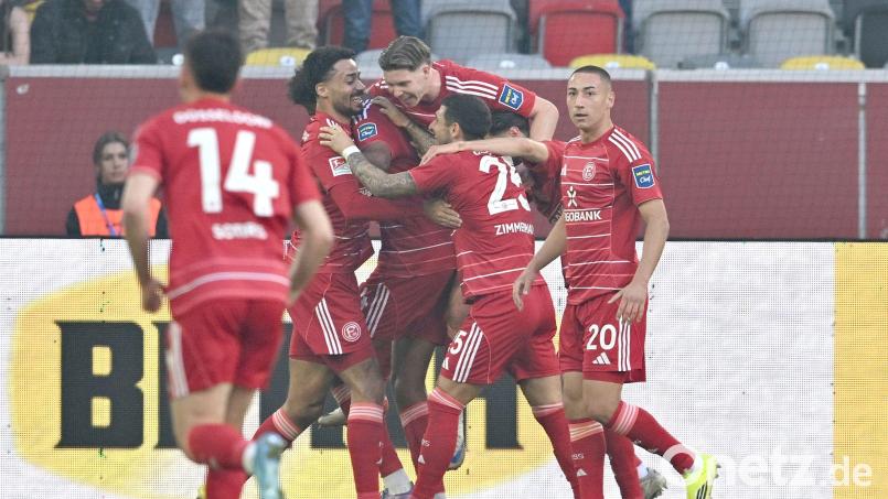 Fortuna Düsseldorf hat seit langer Zeit mal wieder Grund zur Freude. Bild: Anke Waelischmiller/dpa