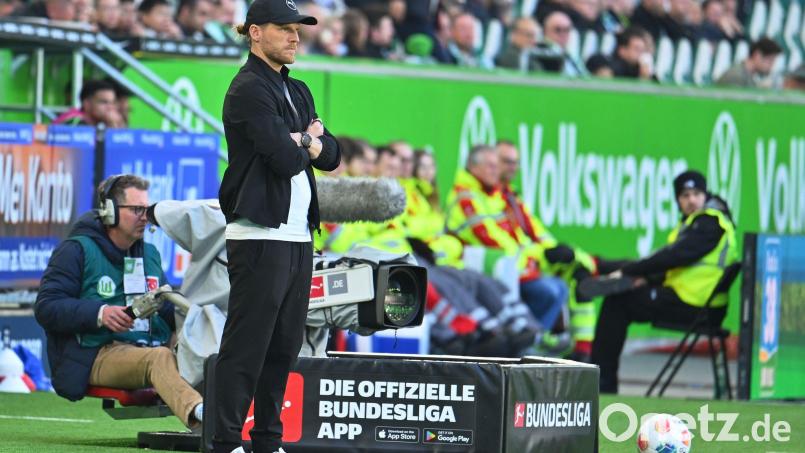 Eugen Polanski geht davon aus, auch nach dem Sommer noch Trainer in Gladbach zu sein. Bild: Swen Pförtner/dpa