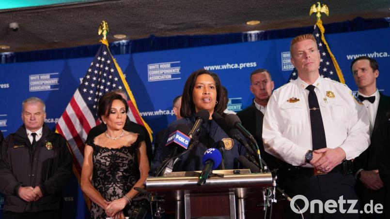 Die Sicherheitsbehörden nahmen in einer Pressekonferenz Stellung zu dem Vorfall. Bild: Allison Robbert/AP/dpa
