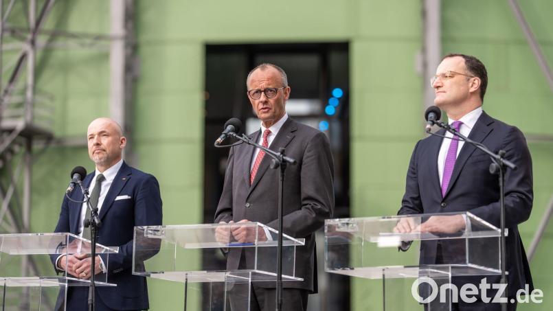 Der Kanzler nimmt am Abend an der Klausurtagung des CDU/CSU-Fraktionsvorstands teil. Bild: Michael Kappeler/dpa