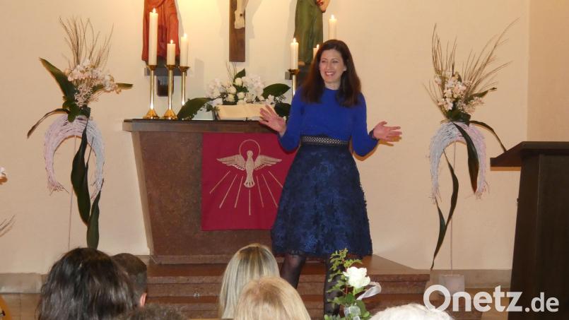 Mit viel Charme und Humor begeisterte Kabarettistin Claudia Pichler das Publikum Bild: hdk