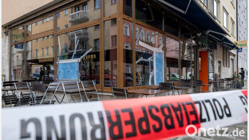 Am 10. April wurde auf das israelische Restaurant „Eclipse“ in München ein Anschlag verübt - wer dahintersteckt, ist noch immer unklar. (Archivbild) Bild: Peter Kneffel/dpa