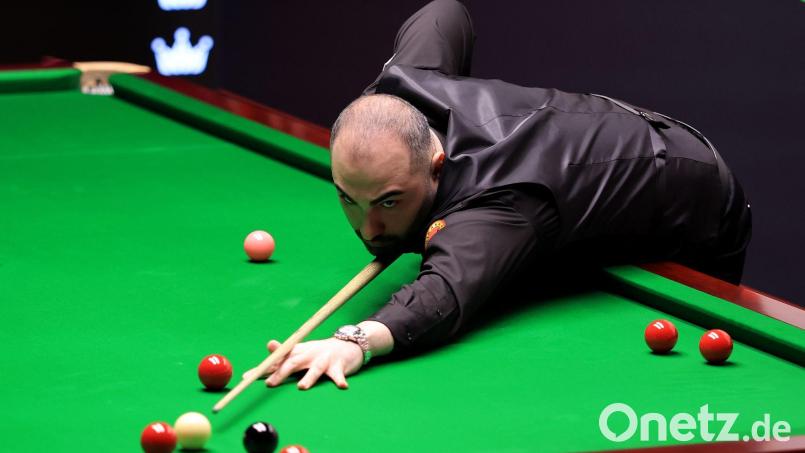 Der Iraner Hossein Vafaei steht überraschend im Viertelfinale der Snooker-WM. Bild: Nigel French/PA Wire/dpa