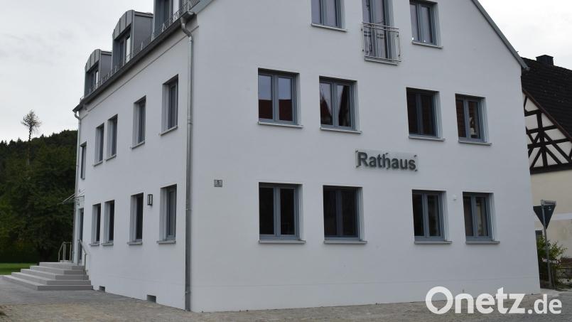 Die Beschäftigten im Illschwanger Rathaus sowie das Personal, das mit den Gemeinden Illschwang und Birgland in einem Arbeitsverhältnis steht, können in Zukunft die Vorzüge beim Kauf eines Fahrrads nutzen. Bild: Norbert Weis