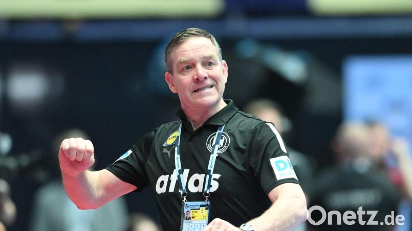 Alfred Gislason hat die Nationalmannschaft für die Spiele gegen Dänemark nominiert. (Archivbild) Bild: Sina Schuldt/dpa