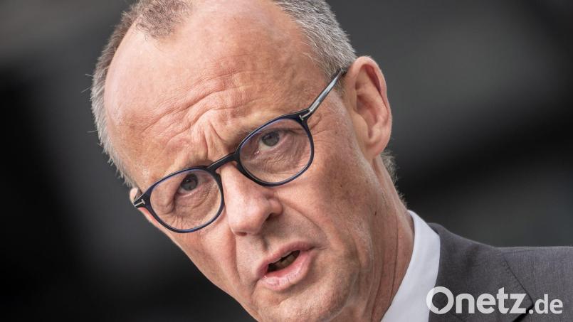 Der Kanzler signalisiert Gesprächsbereitschaft bei der geplanten Reform der Einkommensteuer. (Archivbild) Bild: Michael Kappeler/dpa