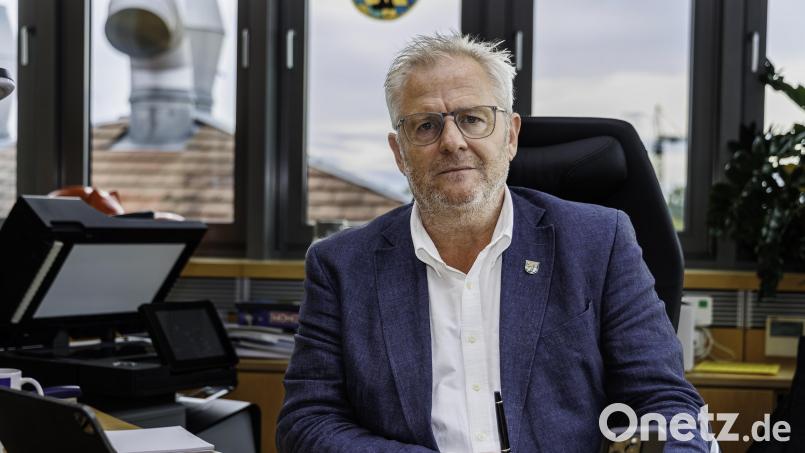 Schwandorfs Oberbürgermeister Andreas Feller verlässt die CSU. Archivbild: Hösamer