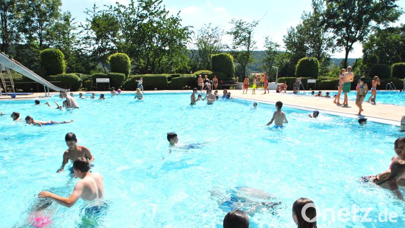 Die Gemeinde Illschwang hofft auf regen Zuspruch der Badegäste für die Saison 2026. Archivbild: Norbert Weis