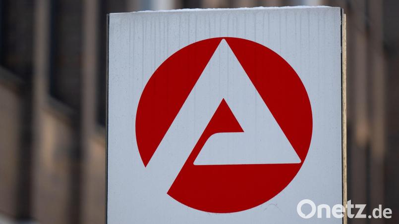 Statt einer kräftigen Frühjahrsbelebung weht nur ein laues Lüftchen auf dem bayerischen Arbeitsmarkt. (Archivbild) Bild: Sven Hoppe/dpa