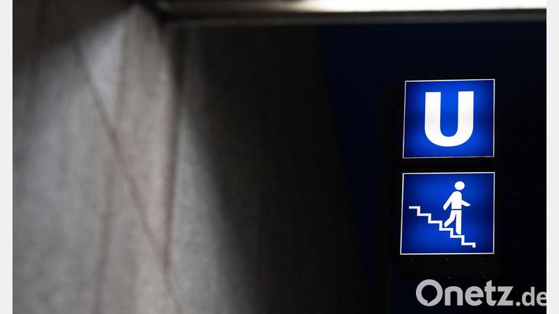 Der Mann lief zu Fuß durch den U-Bahn-Tunnel zum Karlsplatz (Stachus). (Symbolbild) Bild: Sven Hoppe/dpa