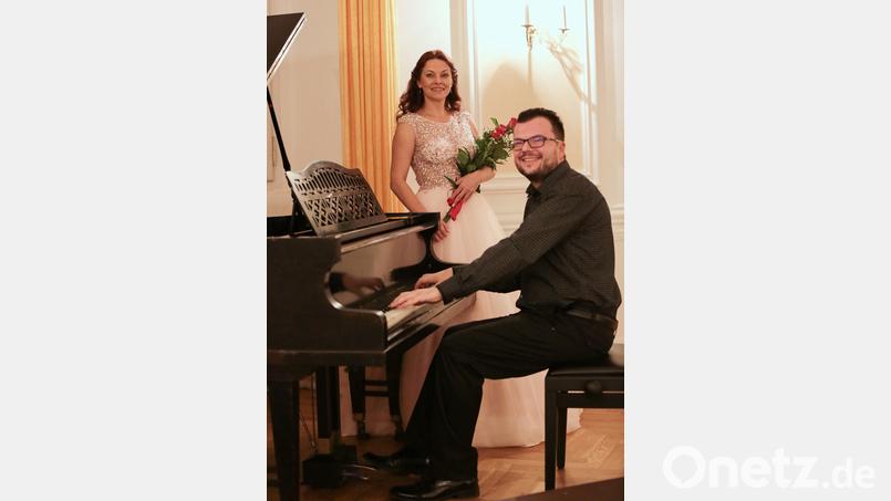 Operettenmelodien begeistern zu Pfingsten im Gedankengebäude der Burg Wernberg. Bild: Miroslav Lepe?ka