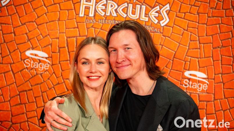 „Let's Dance“-Profitänzer Evgeny Vinokurov und seine Frau Nina Bezzubova sind erneut Eltern geworden. (Archivbild) Bild: Jonas Walzberg/dpa